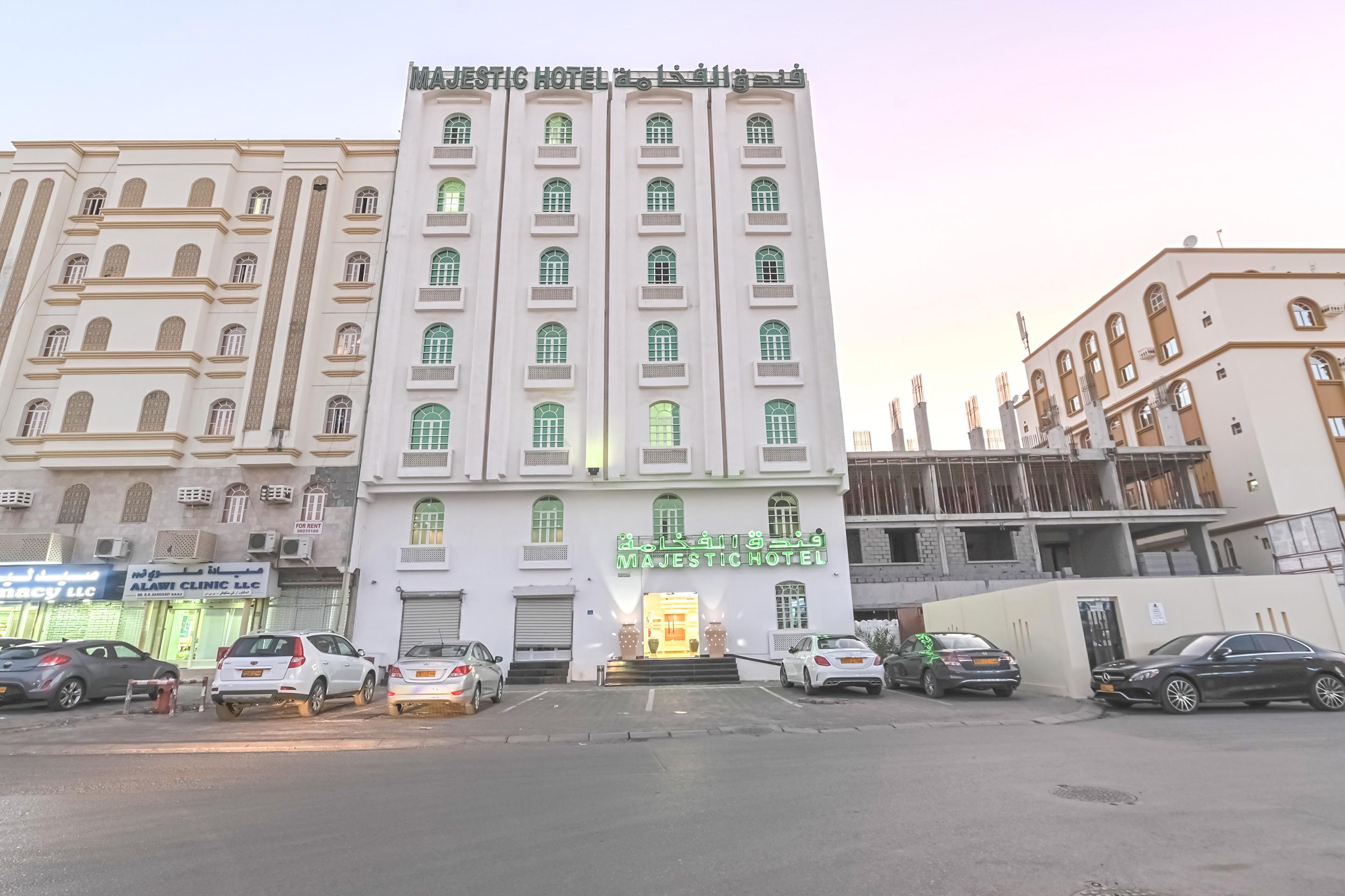 Majestic Hotel Wādī Kabīr Exteriér fotografie