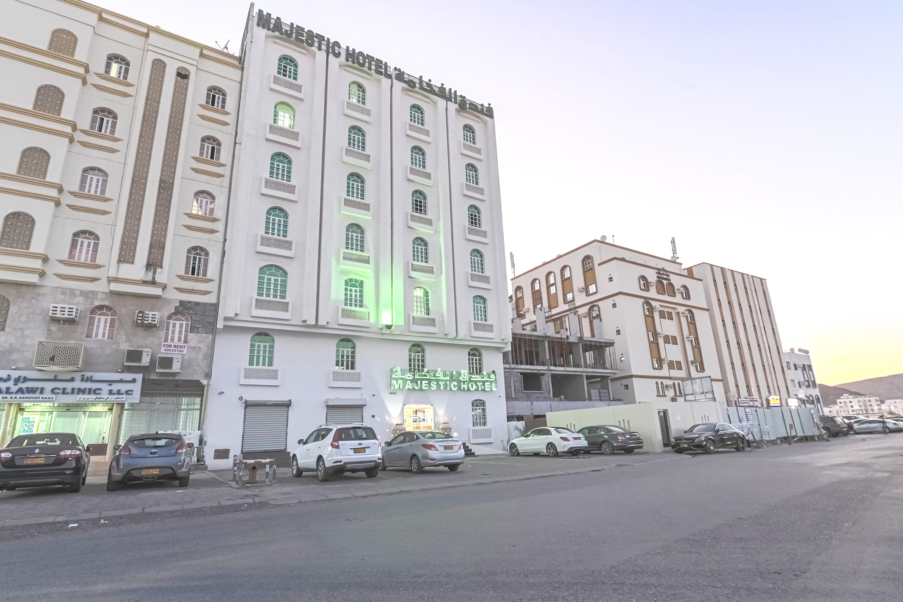 Majestic Hotel Wādī Kabīr Exteriér fotografie